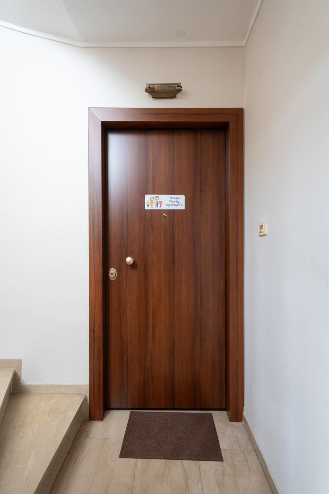 Thissio Family Apartment Athens Luaran gambar
